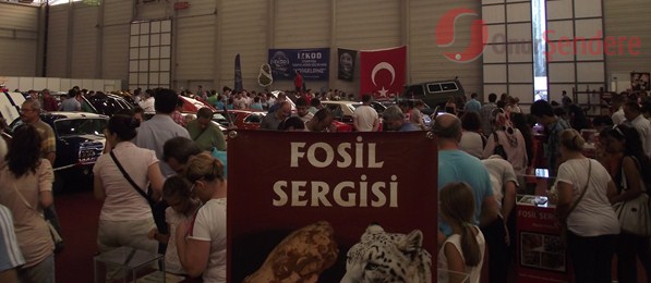izmir fuarı fosil sergisi